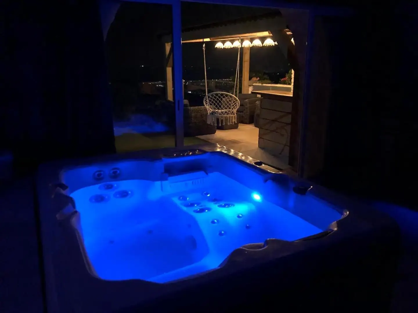 Nuit Insolite Avec Jacuzzi Privatif Et Piscine La Roquette-sur-Var France